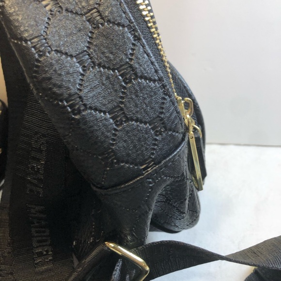 Steve Madden Backpack Purse Bag Black Gold Logo BBlogo Print seatbelt straps - Picture 9 of 15